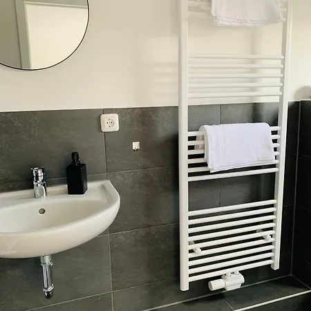 Blaue 8 Apartment Rampe